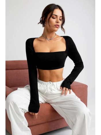 Kadın Siyah Uzun Kol Göğüs ve Sırt Dekolteli Crop Top Bluz – Şık, Rahat ve Kolay Kombinlenebilir