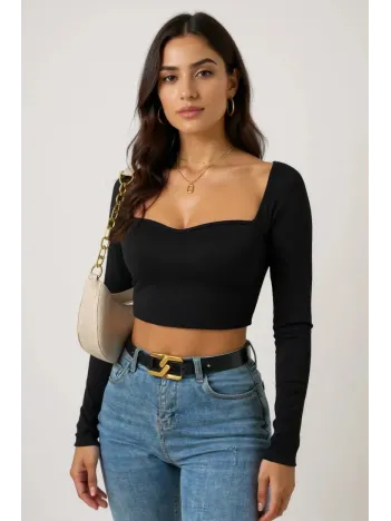 Kadın Siyah Uzun Kol Göğüs Dekolteli Şık Crop Top Bluz – Şık, Rahat Ve Kolay Kombinlenebilir