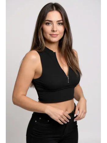 Kadın Siyah Yarım Fermuarlı Sıfır Kol Crop Top Bluz – Şık, Rahat Ve Kolay Kombinlenebilir