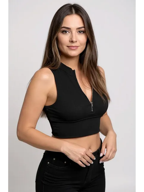 Kadın Siyah Yarım Fermuarlı Sıfır Kol Crop Top Bluz – Şık, Rahat Ve Kolay Kombinlenebilir