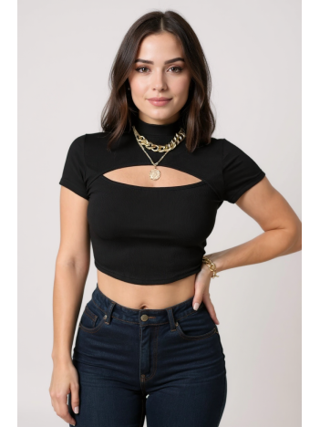 Kadın Siyah Göğüs Dekolteli Yarım Kollu Cut Out Crop Top Bluz – Şık, Rahat Ve Kolay Kombinlenebilir Kadın Siyah Göğüs Dekolteli Yarım Kollu Cut Out Crop Top Bluz – Şık, Rahat Ve Kolay Kombinlenebilir