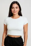 Kadın Beyaz Yuvarlak Yaka Yarım Kol Crop Top Bluz