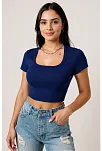 Kadın Lacivert Yarım Kol Düz Yaka Crop Top Bluz – Şık, Rahat Ve Kolay Kombinlenebilir