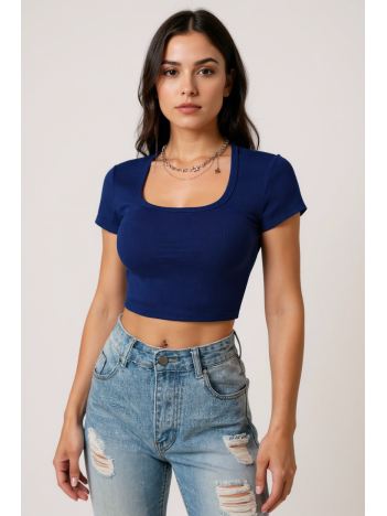 Kadın Lacivert Yarım Kol Düz Yaka Crop Top Bluz – Şık, Rahat Ve Kolay Kombinlenebilir