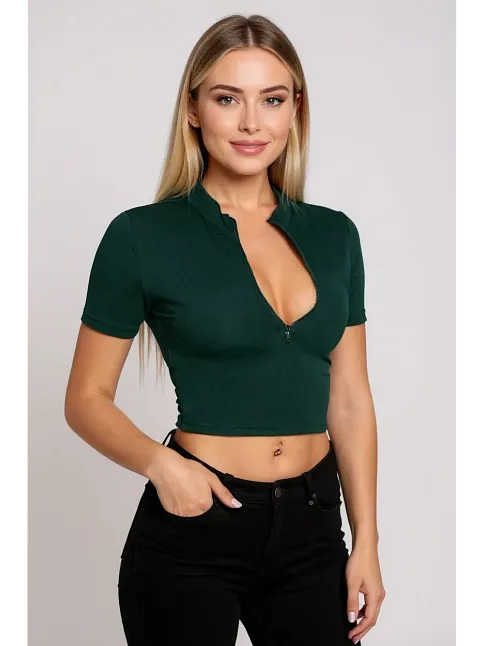 Kadın Yeşil Yarım Fermuarlı Ve Kısa Kollu Crop Top Bluz – Şık, Rahat Ve Kolay Kombinlenebilir