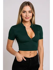 Kadın Yeşil Yarım Fermuarlı Ve Kısa Kollu Crop Top Bluz – Şık, Rahat Ve Kolay Kombinlenebilir