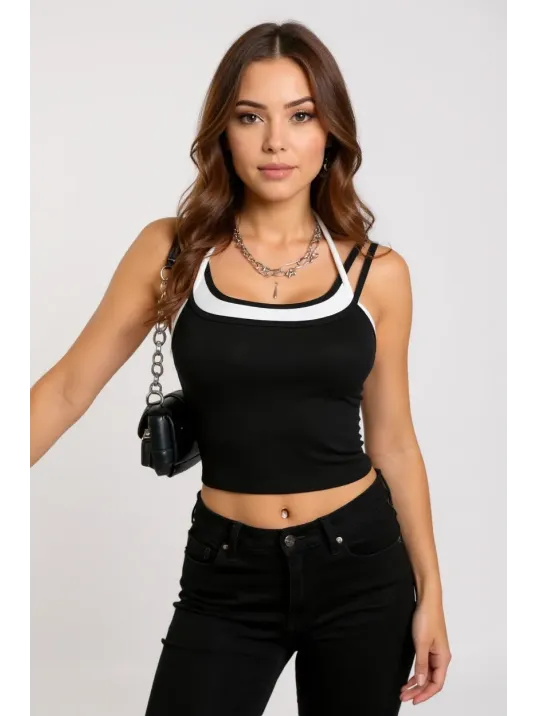 Kadın Beyaz Siyah Çift Renk Çapraz Askılı Crop Top Bluz – Şık, Rahat Ve Kolay Kombinlenebilir