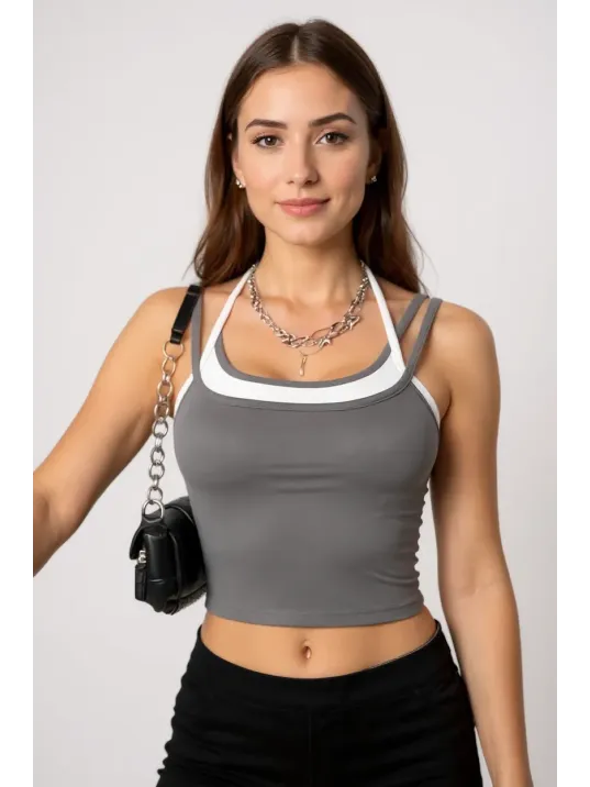 Kadın Antrasit Gri Beyaz Çift Renk Çapraz Askılı Crop Top Bluz – Şık, Rahat Ve Kolay Kombinlenebilir
