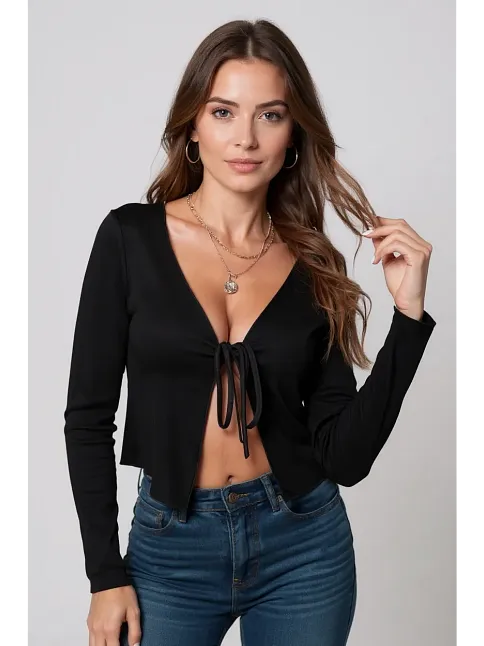 Kadın Siyah Uzun Kollu Önden Bağlama Detaylı Crop Top Bluz – Şık, Rahat Ve Kolay Kombinlenebilir
