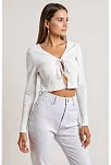 Kadın Beyaz Uzun Kollu Önden Bağlama Detaylı Crop Top Bluz – Şık, Rahat Ve Kolay Kombinlenebilir