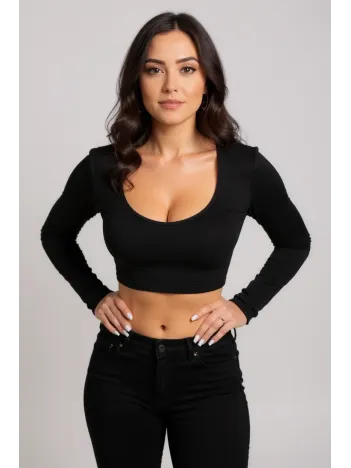 Kadın Siyah Uzun Kol Kare Yaka Crop Top Bluz – Şık, Rahat Ve Kolay Kombinlenebilir