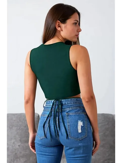 Kadın Yeşil Çapraz Bağlamalı Crop Top Büstiyer – Modern Ve Şık Tasarım