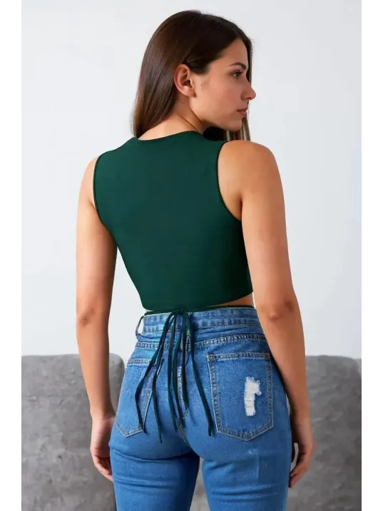 Kadın Yeşil Çapraz Bağlamalı Crop Top Büstiyer – Modern Ve Şık Tasarım