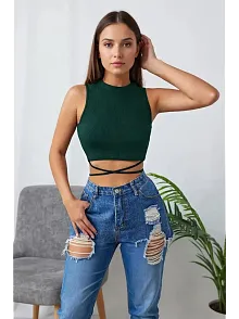 Kadın Yeşil Çapraz Bağlamalı Crop Top Büstiyer – Modern Ve Şık Tasarım