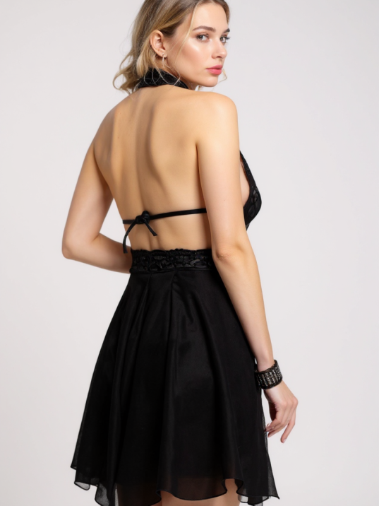 Kadın Siyah Çapraz Bağlı Kısa Tül Dantel Gecelik – Modern Ve Şık Tasarım Kadın Siyah Çapraz Bağlı Kısa Tül Dantel Gecelik – Modern Ve Şık Tasarım