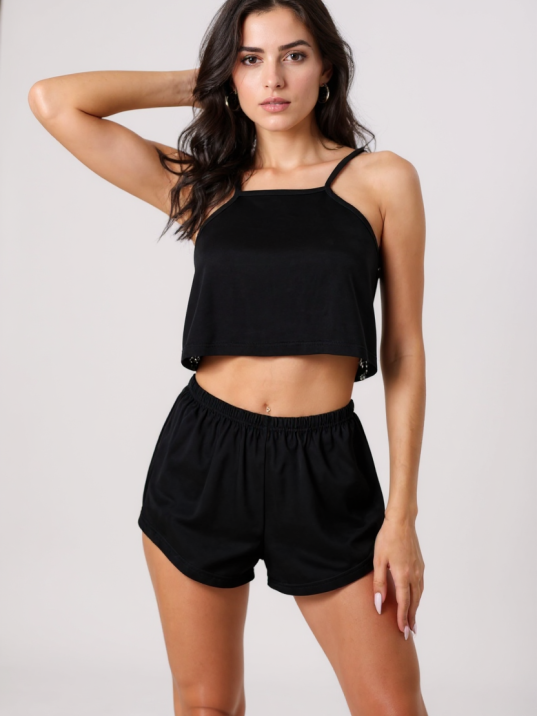 Kadın Siyah Arkası Komple Dantel Şortlu Gecelik Takım Kadın Siyah Arkası Komple Dantel Şortlu Gecelik Takım