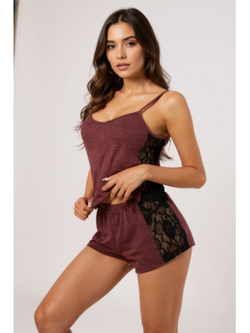 Kadın Bordo Dantelli Şortlu Gecelik Takım – Modern, Konforlu Ve Günlük Kombinlere Uygun Kadın Bordo Dantelli Şortlu Gecelik Takım – Modern, Konforlu Ve Günlük Kombinlere Uygun