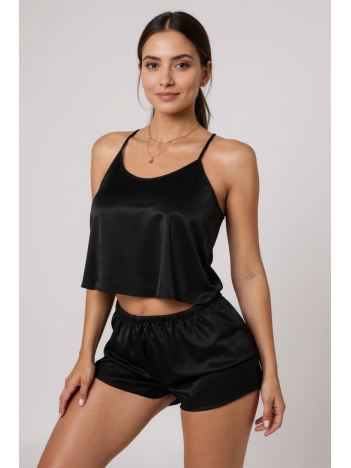 Kadın Siyah Asimetrik Sırt Dekolte Detaylı Şık Şortlu Gecelik Takım – Modern, Konforlu Ve Günlük Kombinlere Uygun Kadın Siyah Asimetrik Sırt Dekolte Detaylı Şık Şortlu Gecelik Takım – Modern, Konforlu Ve Günlük Kombinlere Uygun