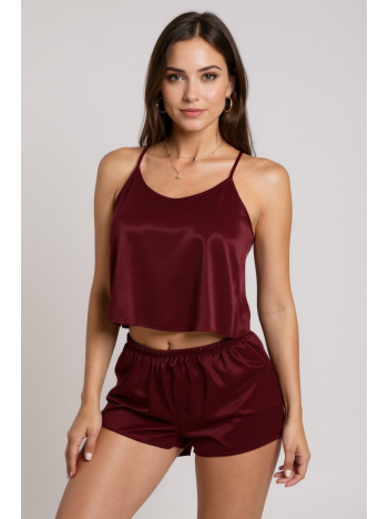 Kadın Bordo Asimetrik Sırt Dekolte Detaylı Şık Şortlu Gecelik Takım – Modern, Konforlu ve Günlük Kombinlere Uygun