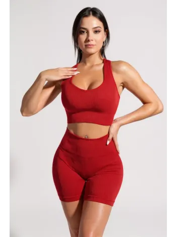 Kadın Kırmızı Yüksek Bel Çapraz Sırt Detaylı Şortlu Gecelik Takım – Modern, Konforlu Ve Günlük Kombinlere Uygun
