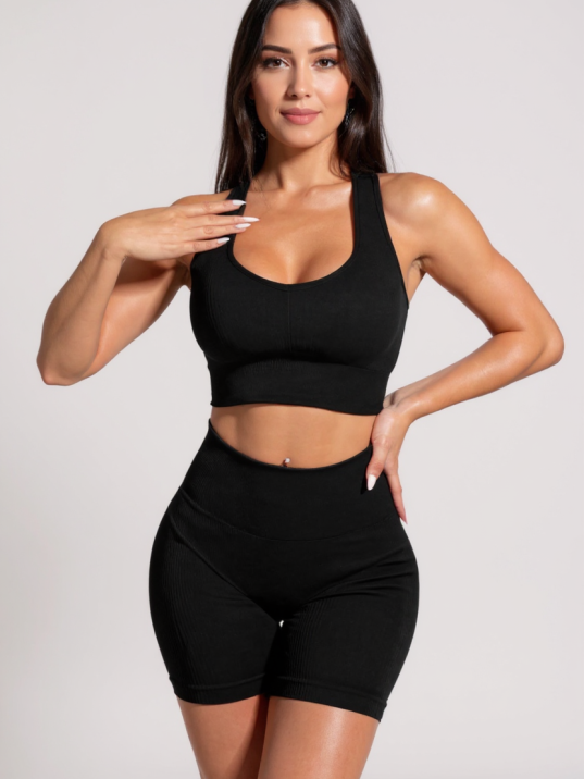 Kadın Siyah Yüksek Bel Çapraz Sırt Detaylı Şortlu Gecelik Takım – Modern, Konforlu Ve Günlük Kombinlere Uygun Kadın Siyah Yüksek Bel Çapraz Sırt Detaylı Şortlu Gecelik Takım – Modern, Konforlu Ve Günlük Kombinlere Uygun