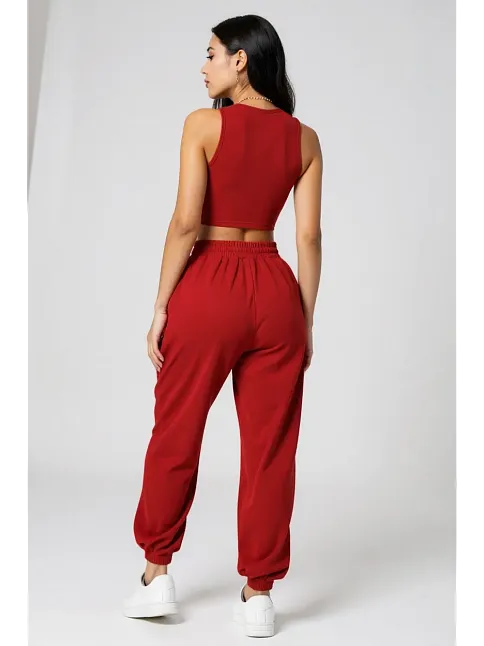 Kadın Kırmızı Kaşkorse Cepli Jogger Eşofman Altı Ve Crop Top Bluz – Şık, Rahat Ve Kolay Kombinlenebilir