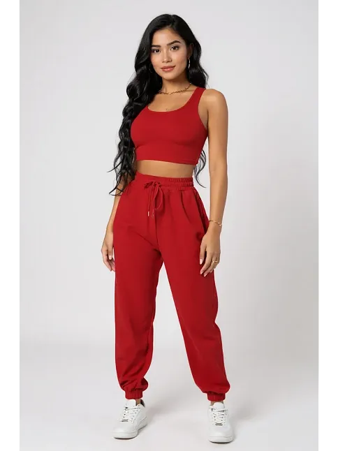 Kadın Kırmızı Kaşkorse Cepli Jogger Eşofman Altı Ve Crop Top Bluz – Şık, Rahat Ve Kolay Kombinlenebilir