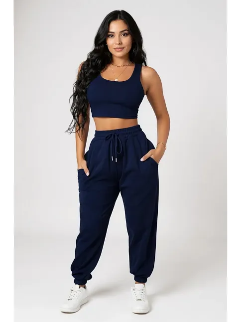 Kadın Lacivert Kaşkorse Cepli Jogger Eşofman Altı Ve Crop Top Bluz – Şık, Rahat Ve Kolay Kombinlenebilir