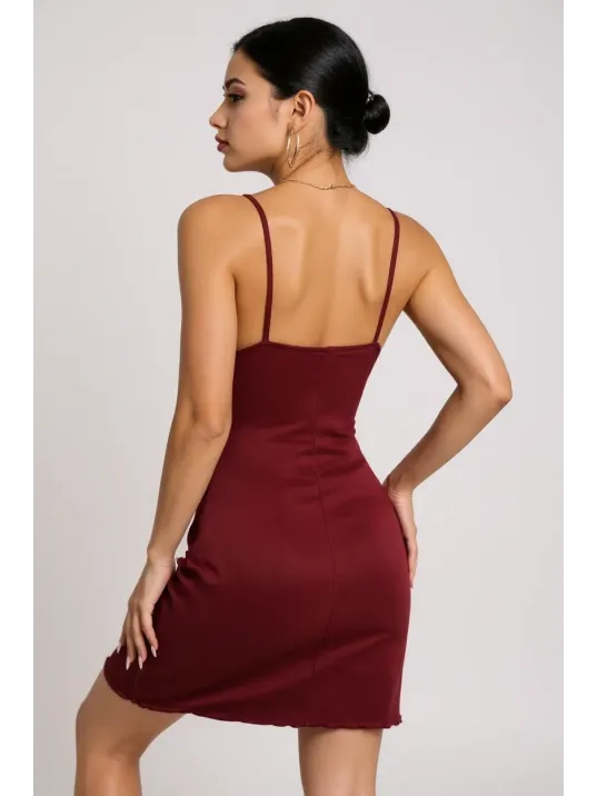 Kadın Bordo Bacak Yırtmaçlı Siyah Dantelli Ve Fiyonklu Şık Gecelik – Modern Ve Şık Tasarım