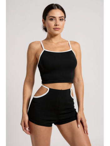 Kadın Siyah Beyaz Şortlu Cut-Out Detaylı Gecelik Takımı – Modern, Konforlu ve Günlük Kombinlere Uygun