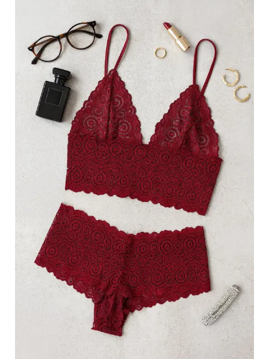 Kadın Bordo Dantel Bralet Şort Takımı – Asil Ve Sofistike İç Giyim