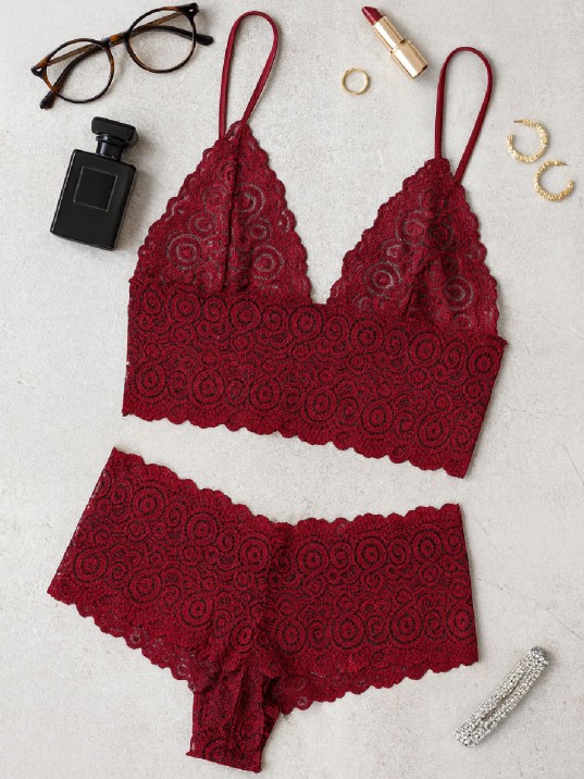 Kadın Bordo Dantel Bralet Şort Takımı – Asil Ve Sofistike İç Giyim