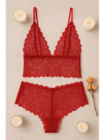 Kadın Kırmızı Dantel Bralet Şort Takımı – Tutkulu Ve Çekici İç Giyim