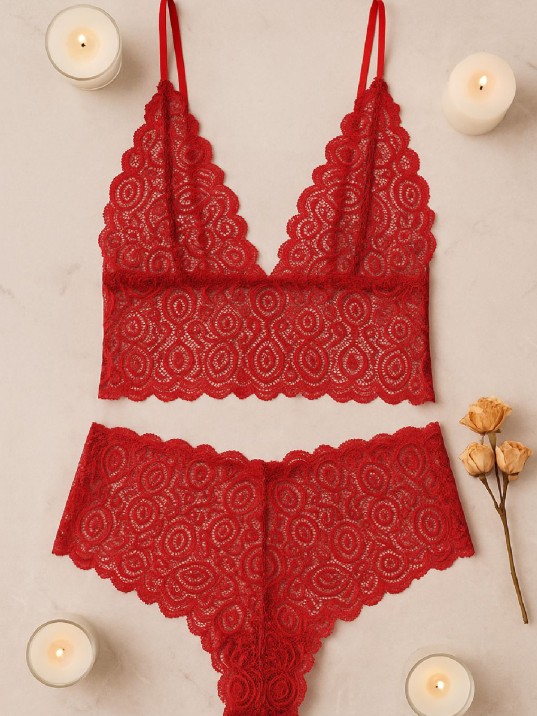 Kadın Kırmızı Dantel Bralet Şort Takımı – Tutkulu Ve Çekici İç Giyim Kadın Kırmızı Dantel Bralet Şort Takımı – Tutkulu Ve Çekici İç Giyim