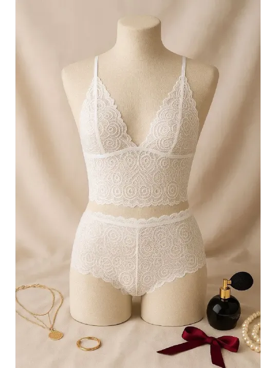 Kadın Beyaz Dantel Bralet Şort Takımı – Romantik Ve Zarif İç Giyim
