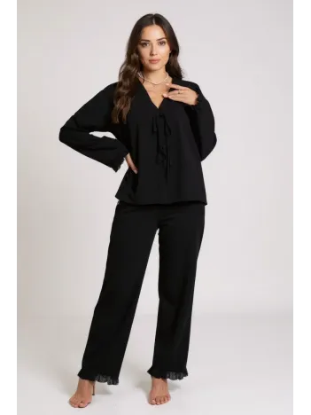 Kadın Siyah Önden Bağlamalı Kolu Ve Paçası Fırfır Detaylı Uzun Kollu Pijama Takımı Kadın Siyah Önden Bağlamalı Kolu Ve Paçası Fırfır Detaylı Uzun Kollu Pijama Takımı
