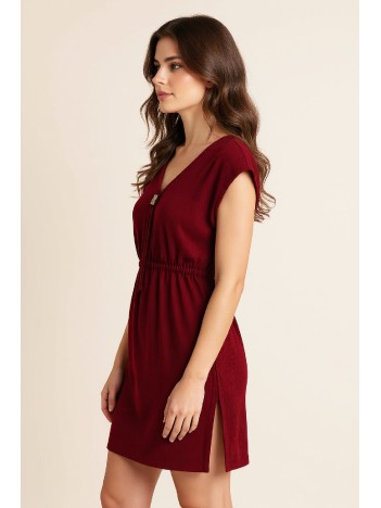 Kadın Bordo Yanları Yırtmaçlı Tokalı V Yaka Mini Plaj Elbisesi Kadın Bordo Yanları Yırtmaçlı Tokalı V Yaka Mini Plaj Elbisesi