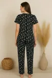 Kadın Siyah Kalp Desenli Fiyonklu Kısa Kollu Uzun Pijama Takımı Kadın Siyah Kalp Desenli Fiyonklu Kısa Kollu Uzun Pijama Takımı