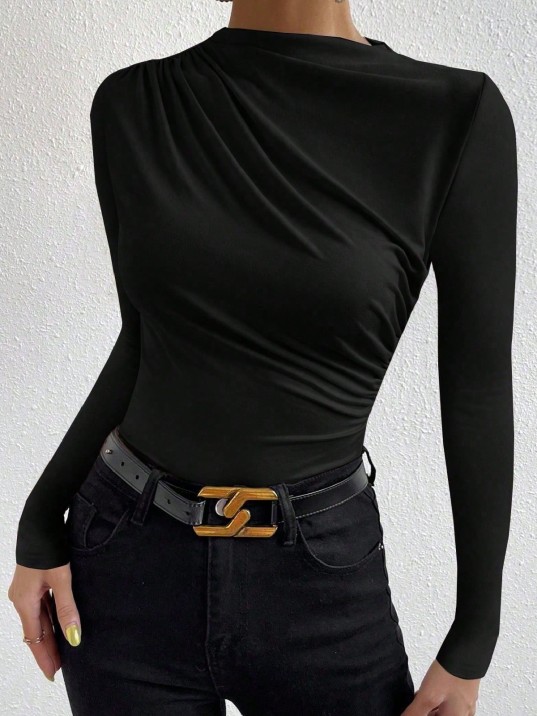 Kadın Siyah Belden Ve Boyundan Büzgü Detaylı Uzun Kollu Bluz Kadın Siyah Belden Ve Boyundan Büzgü Detaylı Uzun Kollu Bluz