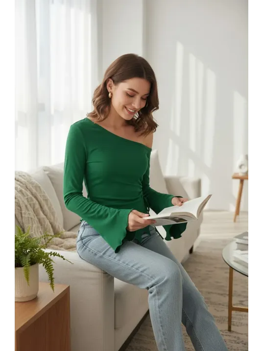 Kadın Yeşil Uzun İspanyol Kollu Asimetirik Yaka Yandan Bağlamalı Drapeli Bluz