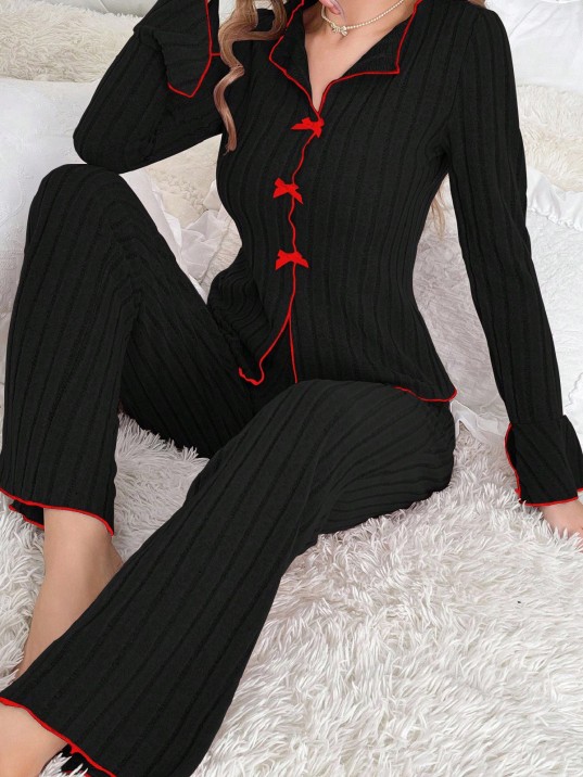 Kadın Siyah Kırmızı Biyeli Ve Fiyonklu Uzun Kollu Mevsimlik Pijama Takımı Kadın Siyah Kırmızı Biyeli Ve Fiyonklu Uzun Kollu Mevsimlik Pijama Takımı