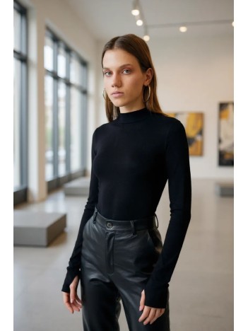 Kadın Siyah Parmak Detaylı Esnek Uzun Kollu Body