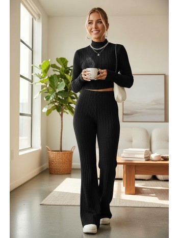 Kadın Siyah Boğazlı Crop Top Ve Yüksek Bel Eşofman Takımı Spor Şık Kombin Kadın Siyah Boğazlı Crop Top Ve Yüksek Bel Eşofman Takımı Spor Şık Kombin