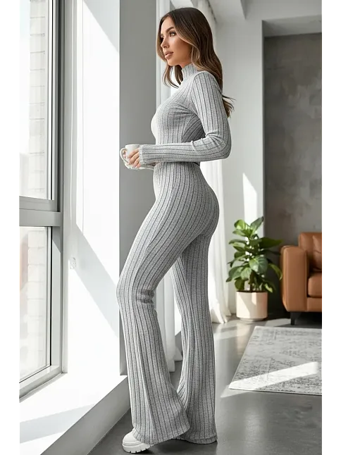 Kadın Gri Çizgili Boğazlı Crop Top Ve Yüksek Bel Pantolon Takım