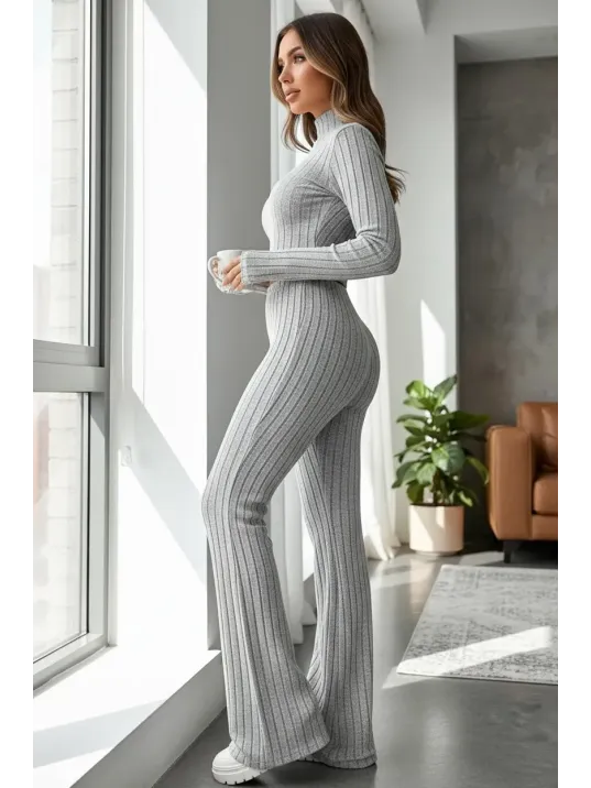 Kadın Gri Çizgili Boğazlı Crop Top Ve Yüksek Bel Pantolon Takım