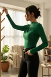 Kadın Yeşil Belden Ve Boyundan Büzgü Detaylı Uzun Kollu Bluz