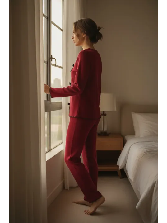 Kadın Bordo Fiyonklu İç Çamaşırı Ve Uzun Kollu V Yaka Pijama Takımı 4'lü Set