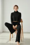 Kadın Siyah Fitilli Eşofman Takımı – Crop Uzun Kollu Üst & Paça Pantolon, Şık Günlük Set