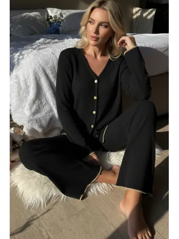 Premium Kadın Fitilli Pijama Takımı – Siyah Gold Biye Detaylı, Yumuşak Dokulu Ev Şıklığı