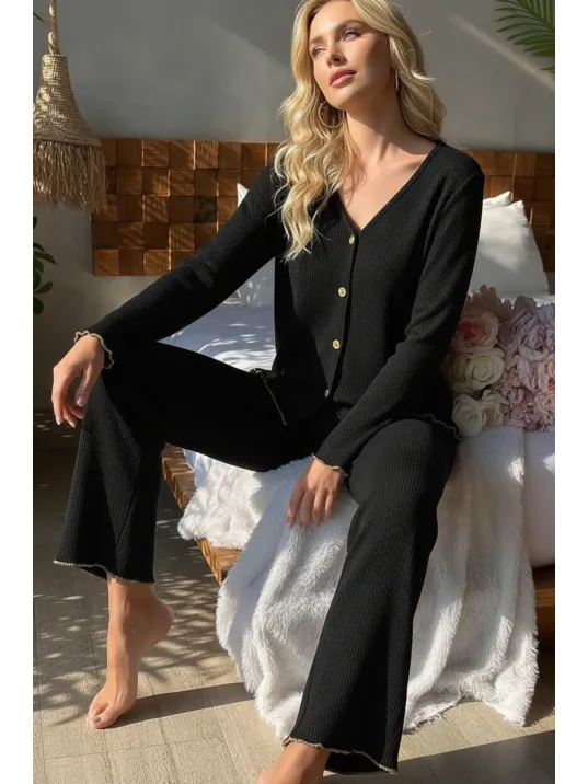 Premium Kadın Fitilli Pijama Takımı – Siyah Gold Biye Detaylı, Yumuşak Dokulu Ev Şıklığı